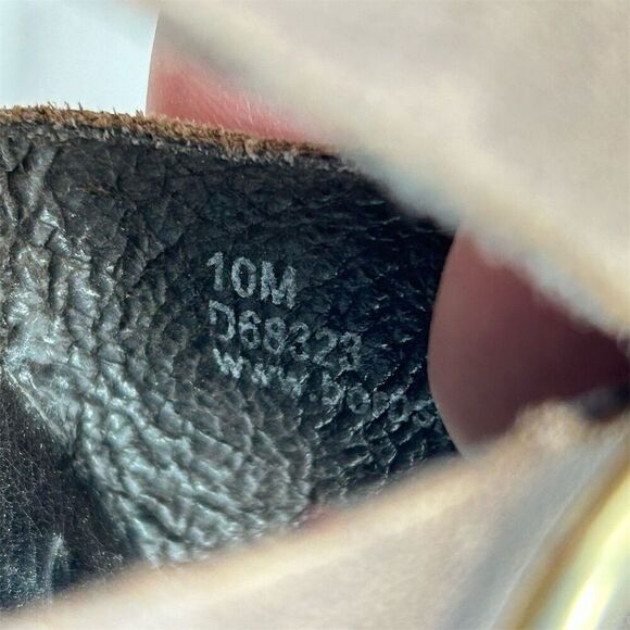 Born Women's Boho Brown Leather Slip-On Thong Sandals Size 10M with Harness Ring - Picture 12 of 13